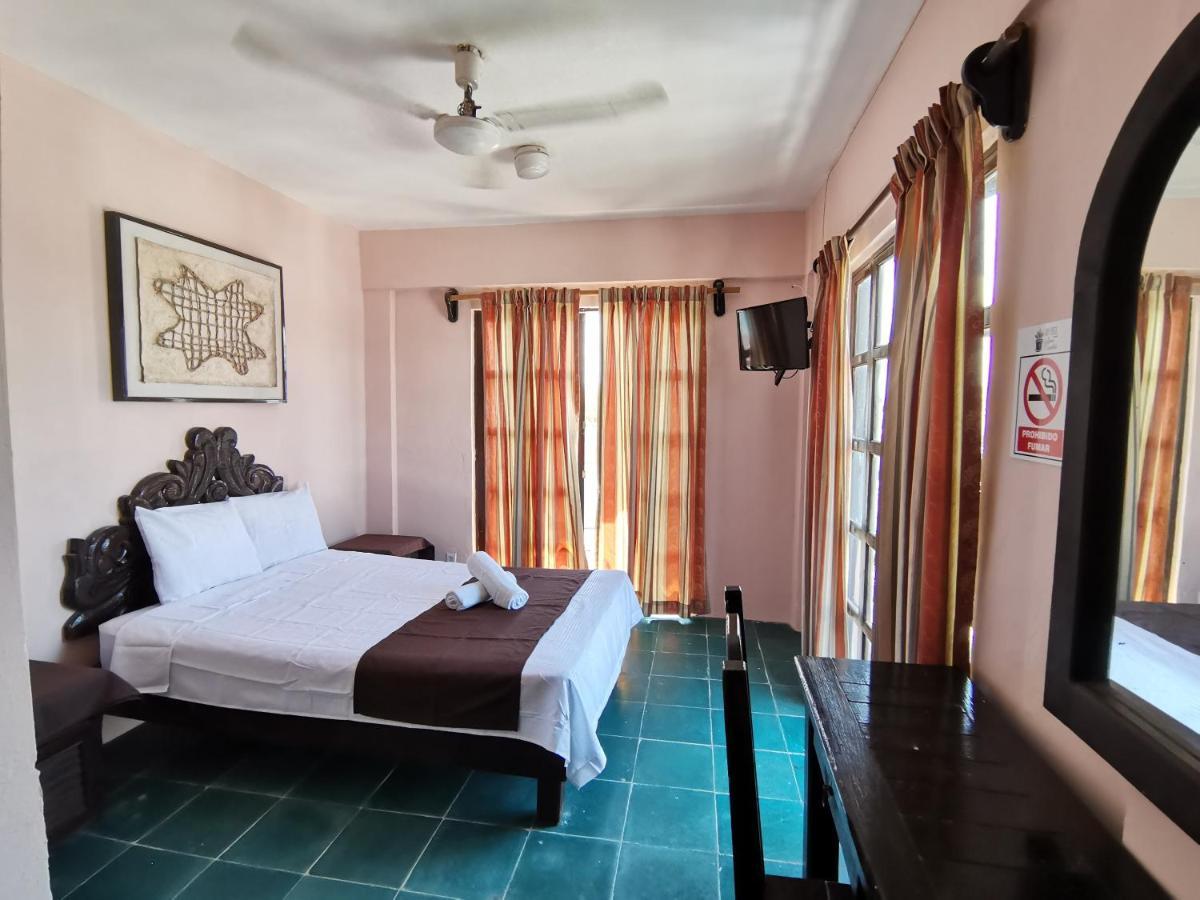 Hotel Colonial San Carlos Cancun Centro 外观 照片