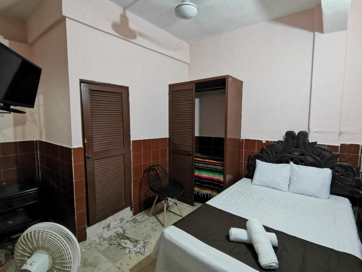 Hotel Colonial San Carlos Cancun Centro 外观 照片