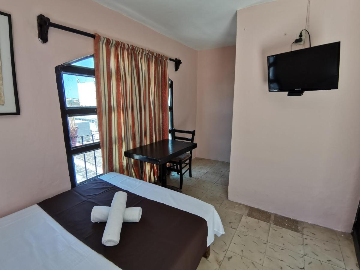 Hotel Colonial San Carlos Cancun Centro 外观 照片